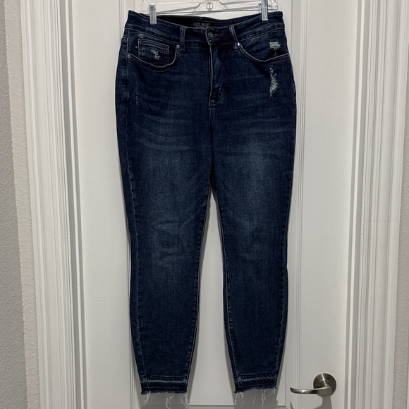 Judy Blue Denim - Judy Blue Dark Wash Distressed Released Hem Skinny Jeans - 14w